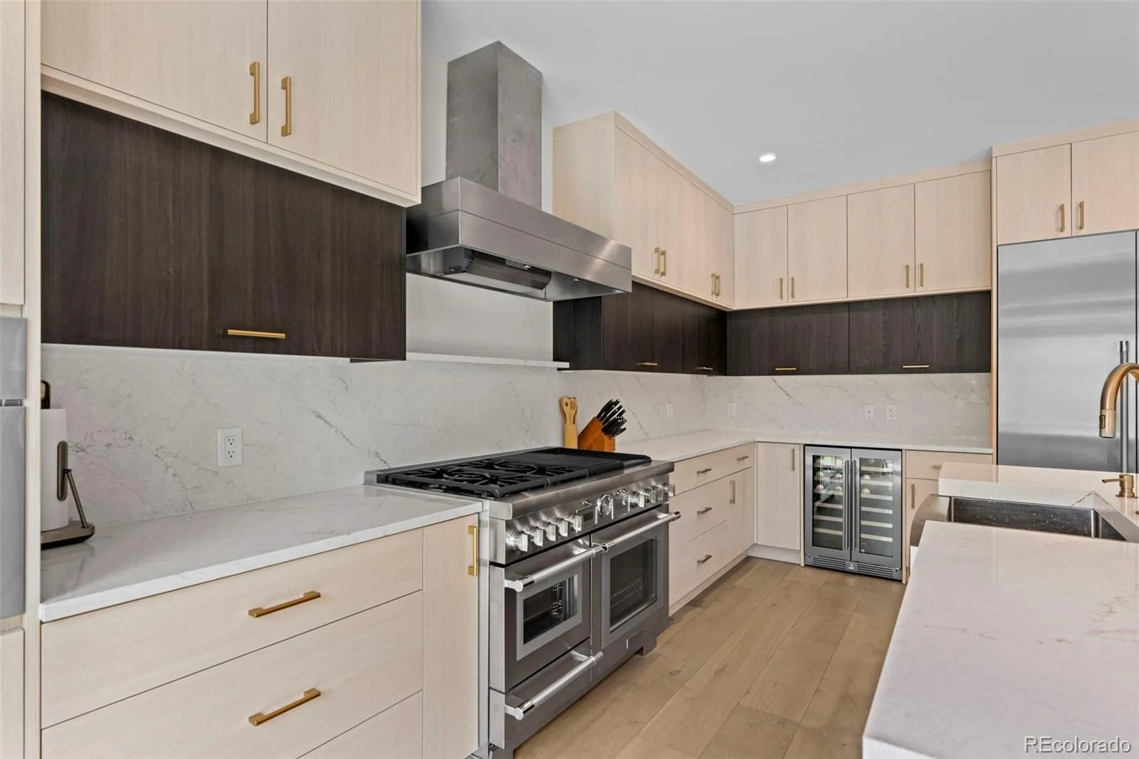 148 S Grape Street Denver CO 80246 MLS #REC3745054 04192026180447 1600 4