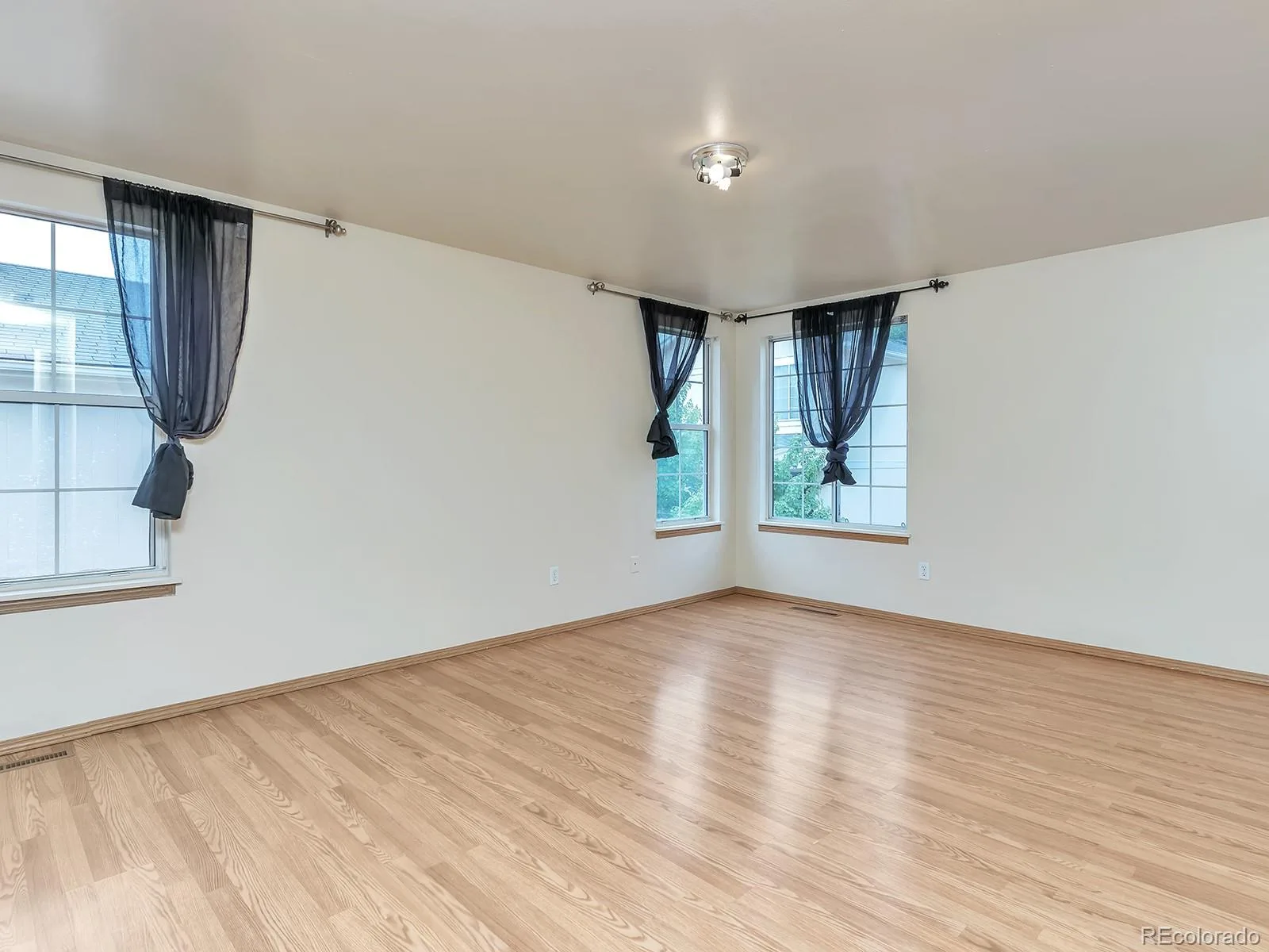 8071 Bryant Street Westminster CO 80031 | MLS #REC3745753 05302026045155 1600 15