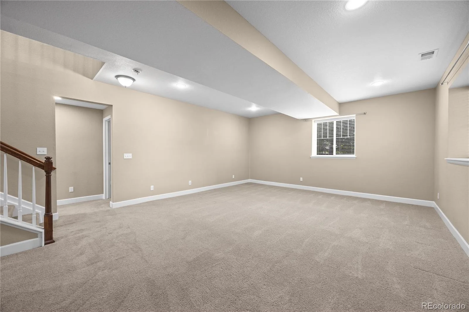 4961 S Versailles Circle Aurora CO 80015 | MLS #REC3745826 08142026234021 1600 17
