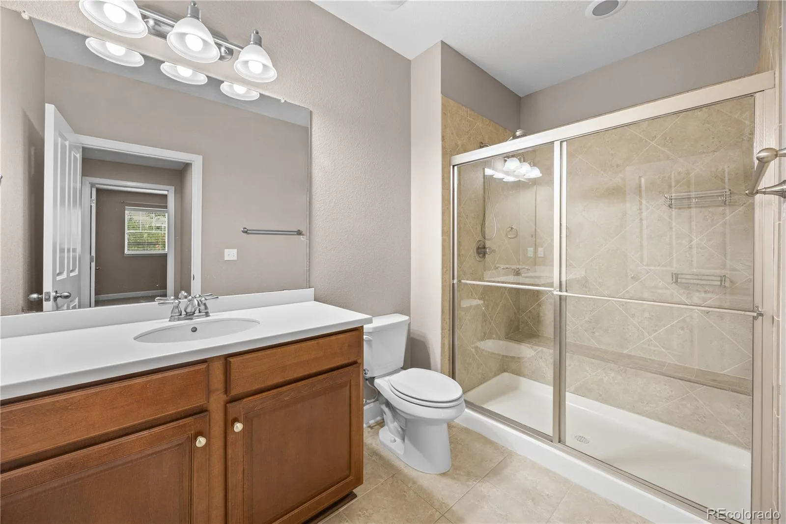 4961 S Versailles Circle Aurora CO 80015 | MLS #REC3745826 08142026234021 1600 20