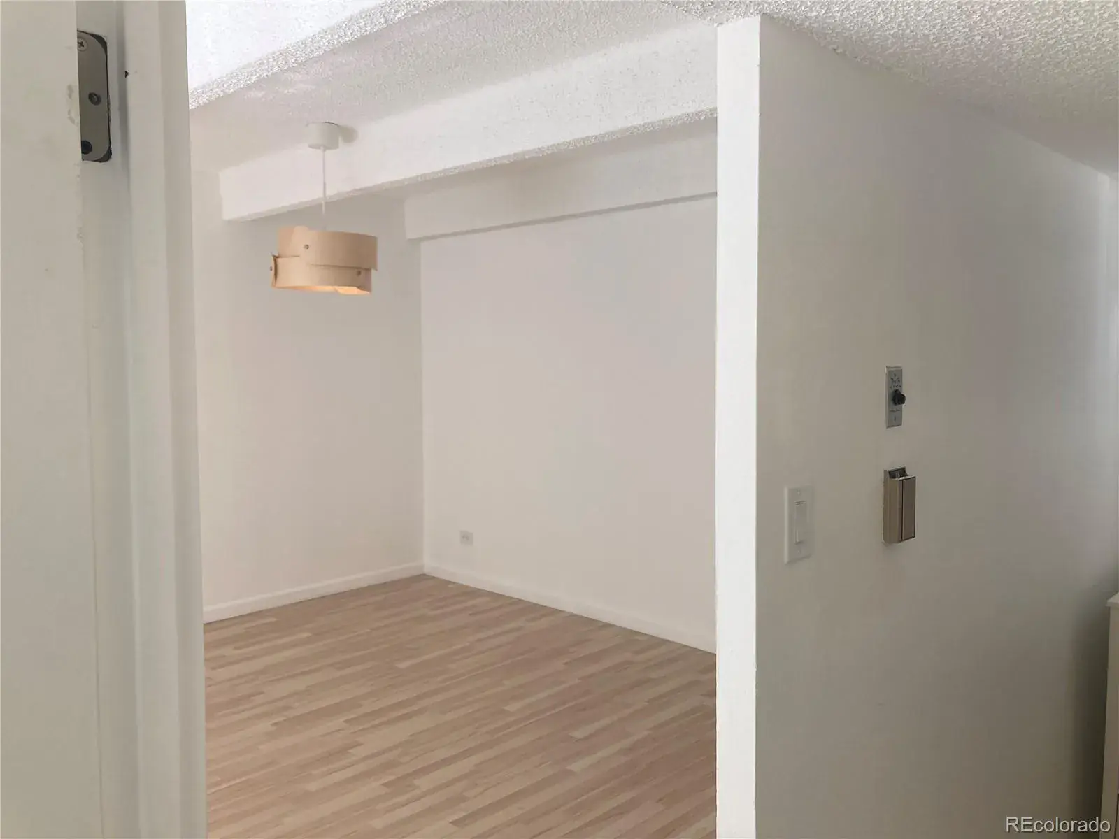 8060 E Girard Avenue #805 Denver CO 80231 MLS #REC3746757 02162026215952 1600 14