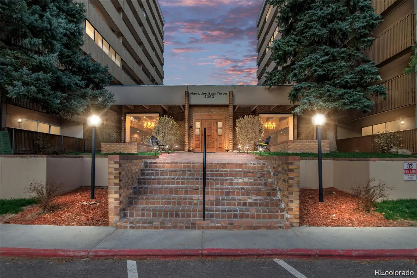 8060 E Girard Avenue #805 Denver CO 80231 MLS #REC3746757 02162026215952 1600 20