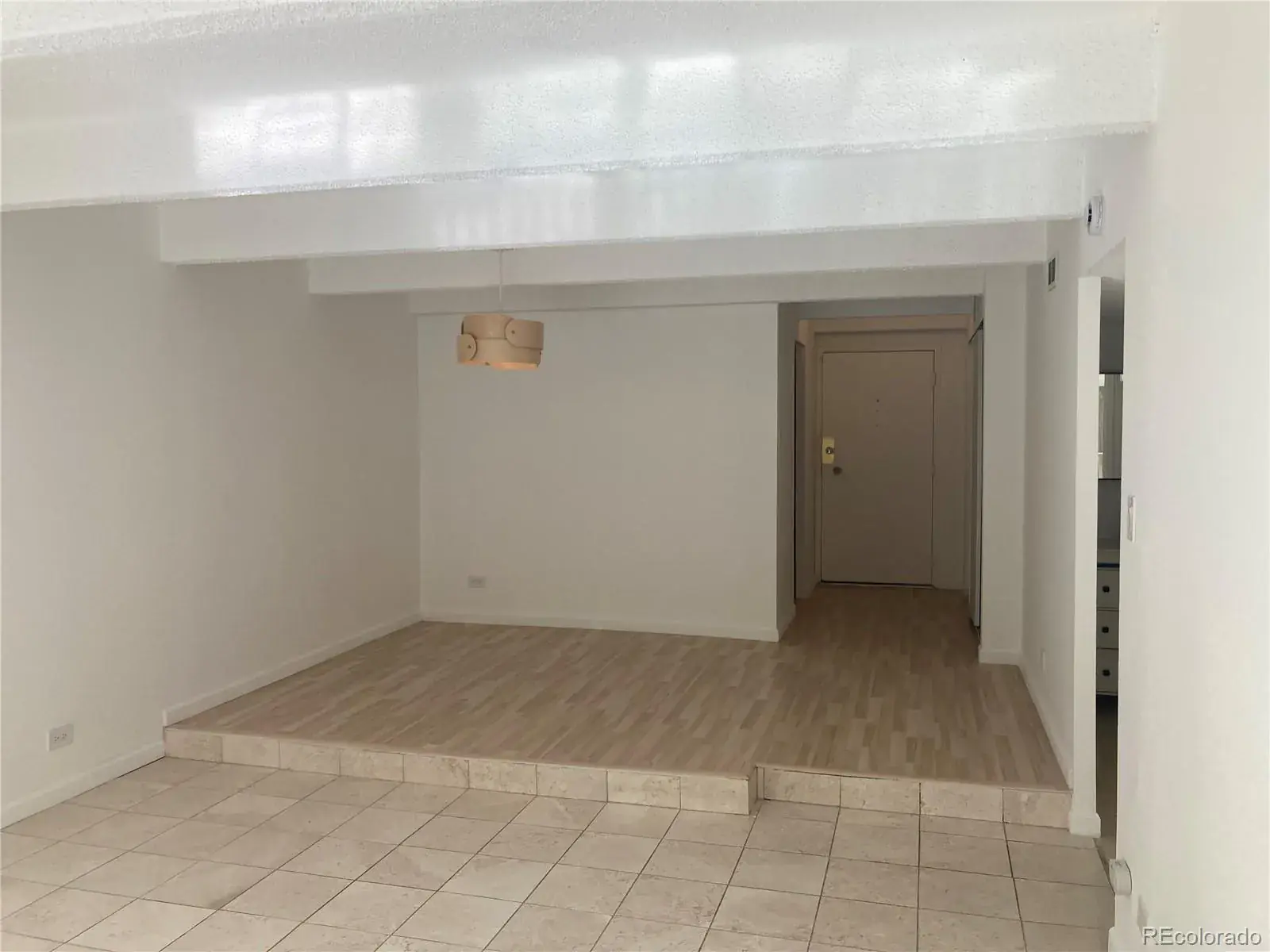 8060 E Girard Avenue #805 Denver CO 80231 MLS #REC3746757 02162026215952 1600 4