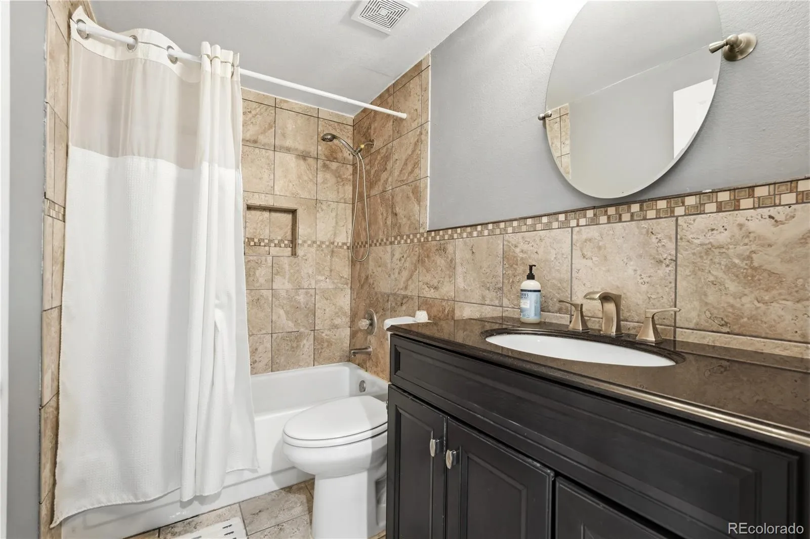 14064 E Hampden Place Aurora CO 80014 MLS #REC3748438 05092026030324 1600 28