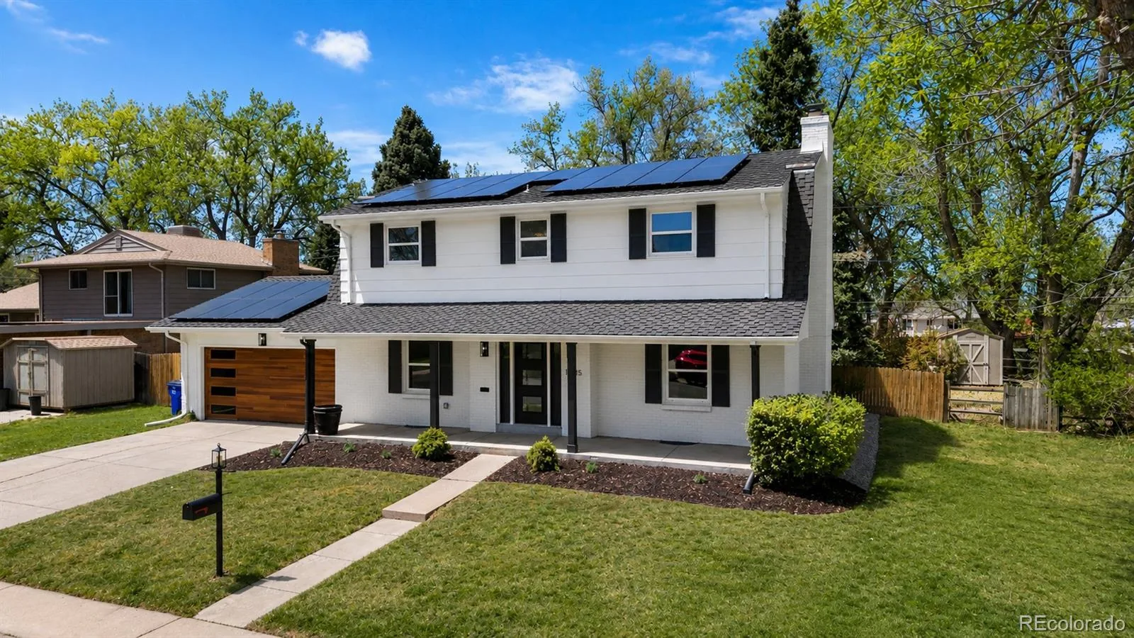 1375 W Hinsdale Drive Littleton CO 80120 | MLS #REC3749270 08062026033401 1600 1