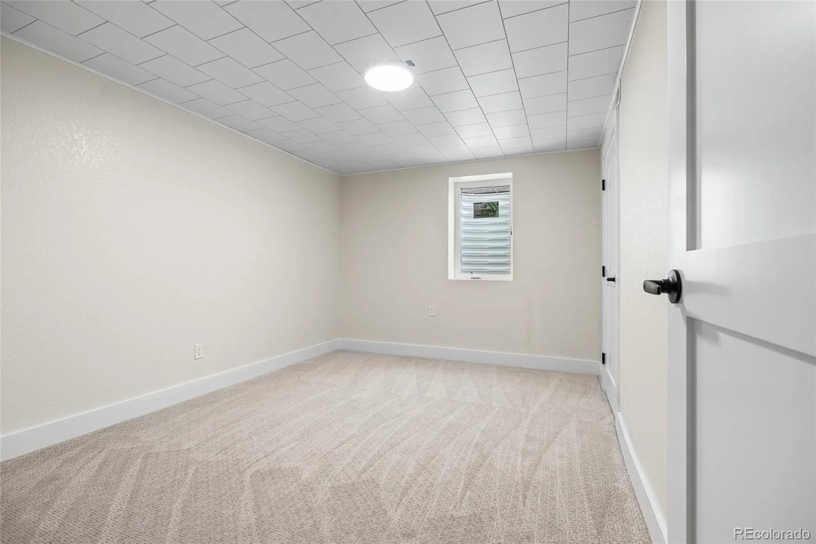 1375 W Hinsdale Drive Littleton CO 80120 | MLS #REC3749270 08062026033401 1600 32