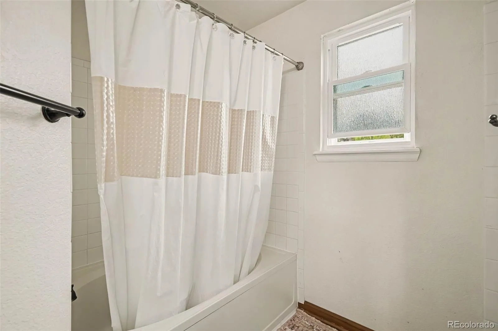 2424 S Salida Way Aurora CO 80013 | MLS #REC3750524 10062026204817 1600 17