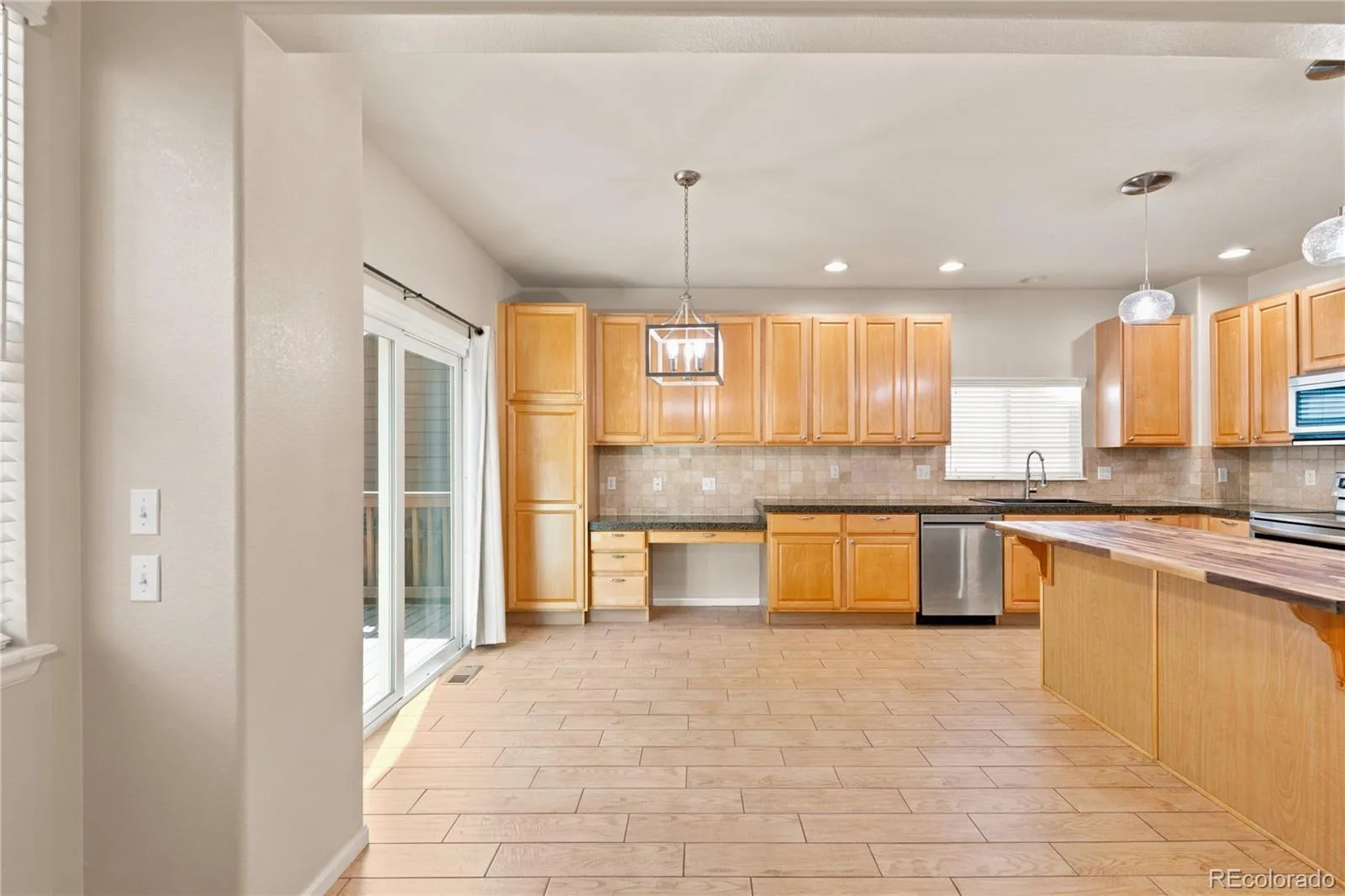 5930 Stagecoach Avenue Firestone CO 80504 | MLS #REC3752655 07252026165438 1600 15