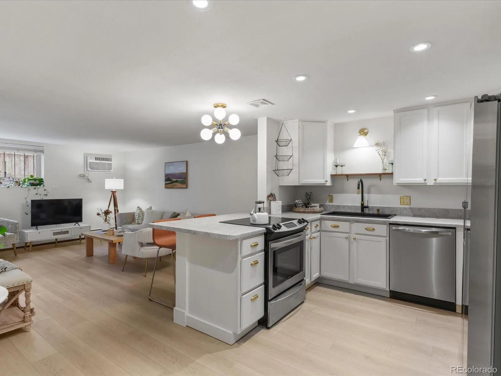 1050 N Lafayette Street #105 Denver CO 80218 MLS #REC3752841 04302026001813 1600 0