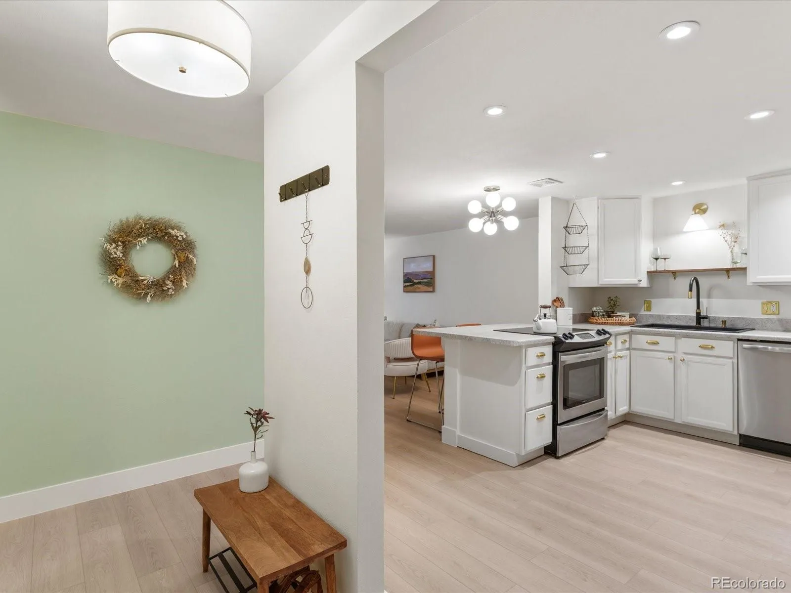 1050 N Lafayette Street #105 Denver CO 80218 MLS #REC3752841 04302026001813 1600 6