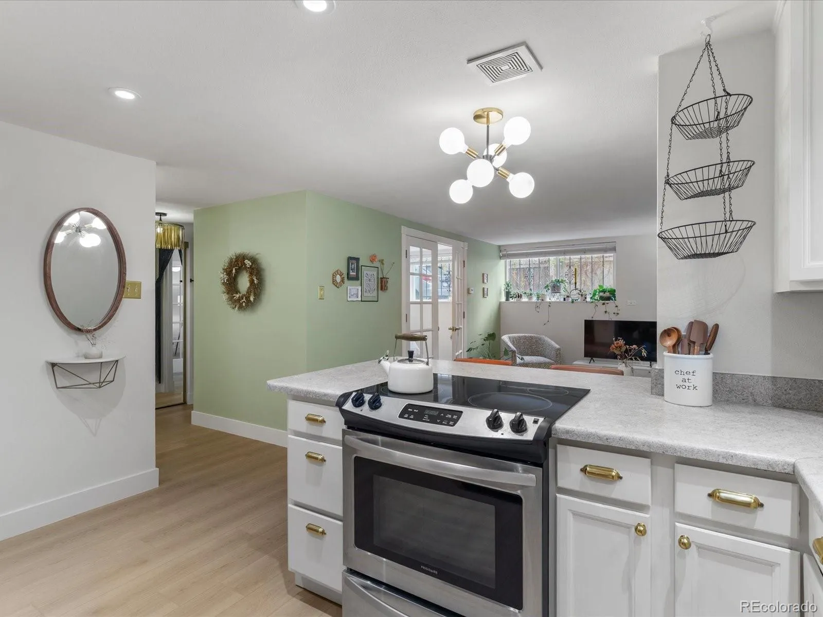 1050 N Lafayette Street #105 Denver CO 80218 MLS #REC3752841 04302026001813 1600 8