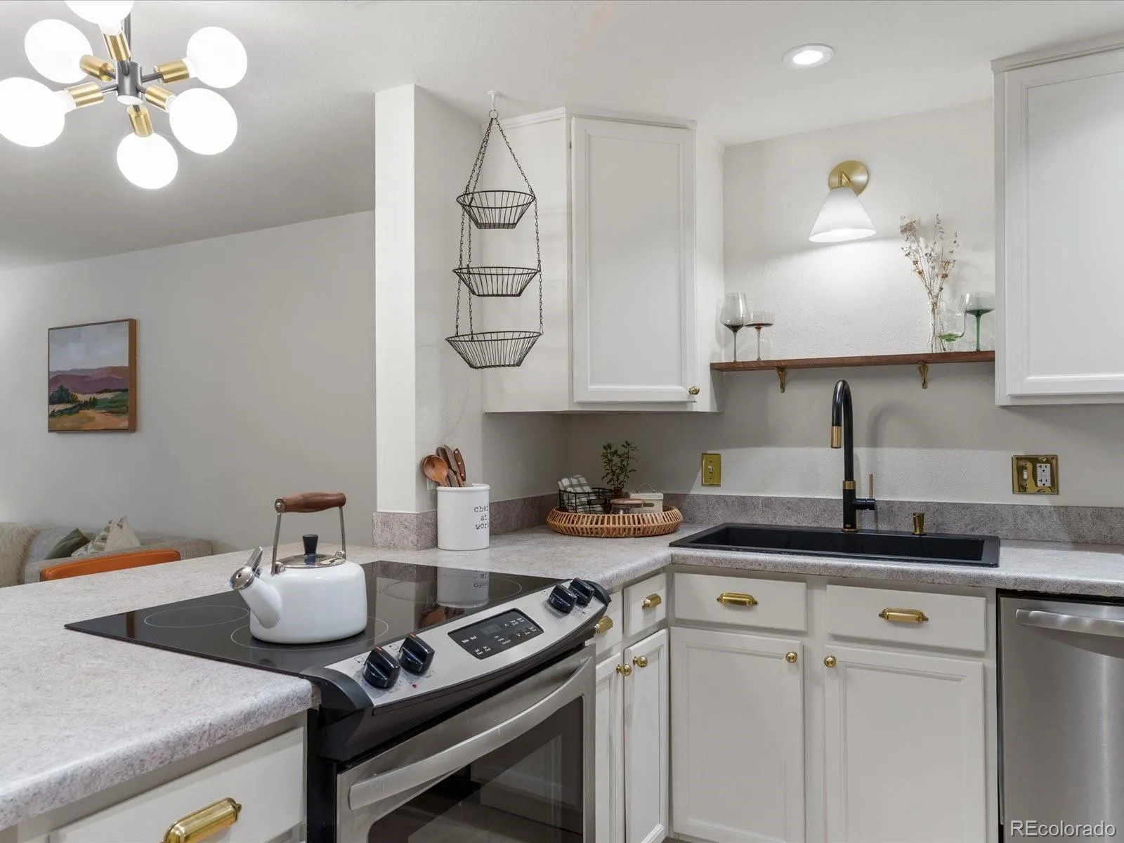 1050 N Lafayette Street #105 Denver CO 80218 MLS #REC3752841 04302026001813 1600 9
