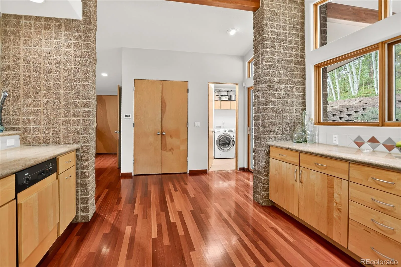 660 Golden Gate Drive Golden CO 80403 | MLS #REC3754393 08102026213953 1600 25