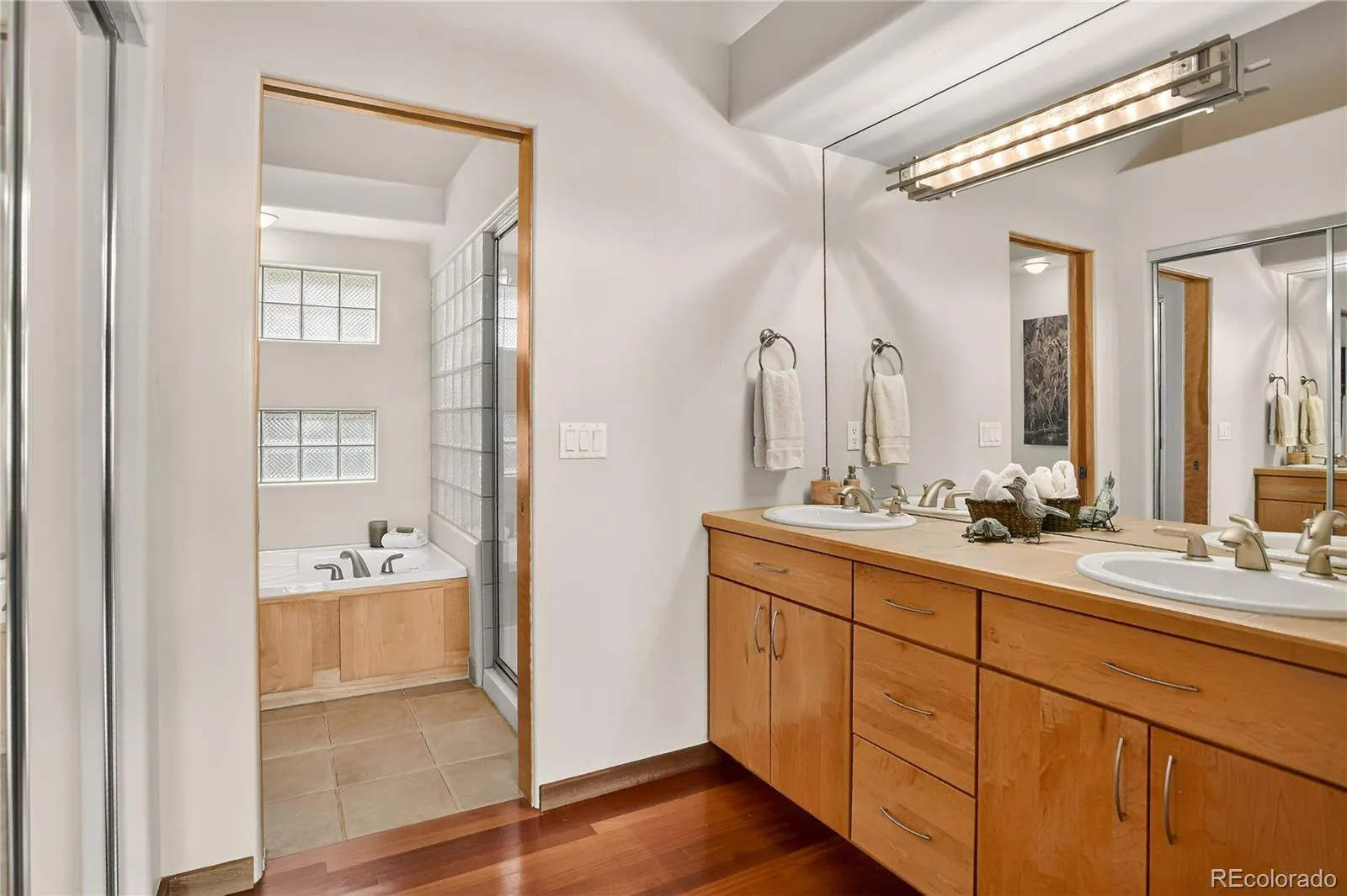 660 Golden Gate Drive Golden CO 80403 | MLS #REC3754393 08102026213953 1600 33