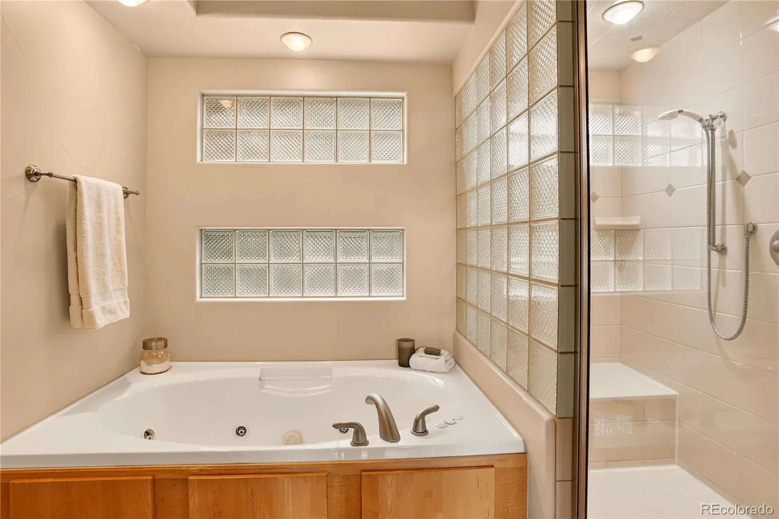 660 Golden Gate Drive Golden CO 80403 | MLS #REC3754393 08102026213953 1600 34