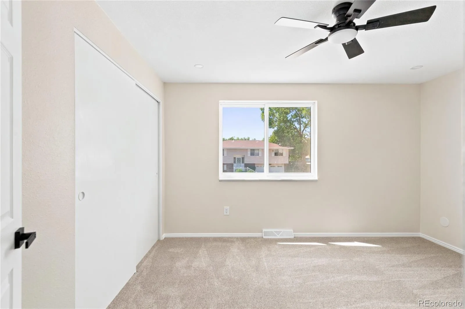11831 W 70th Place Arvada CO 80004 MLS #REC3754503 07152026073917 1600 15