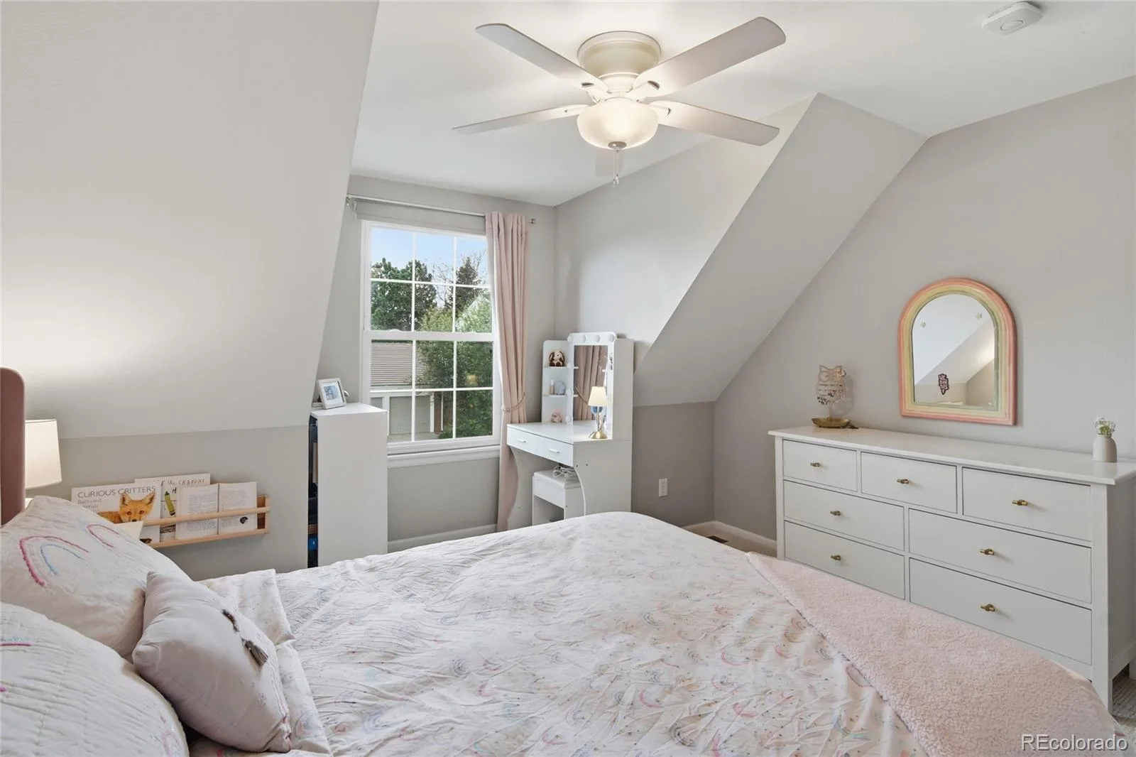 5973 E Irwin Place Centennial CO 80112 MLS #REC3754552 06092026012028 1600 26