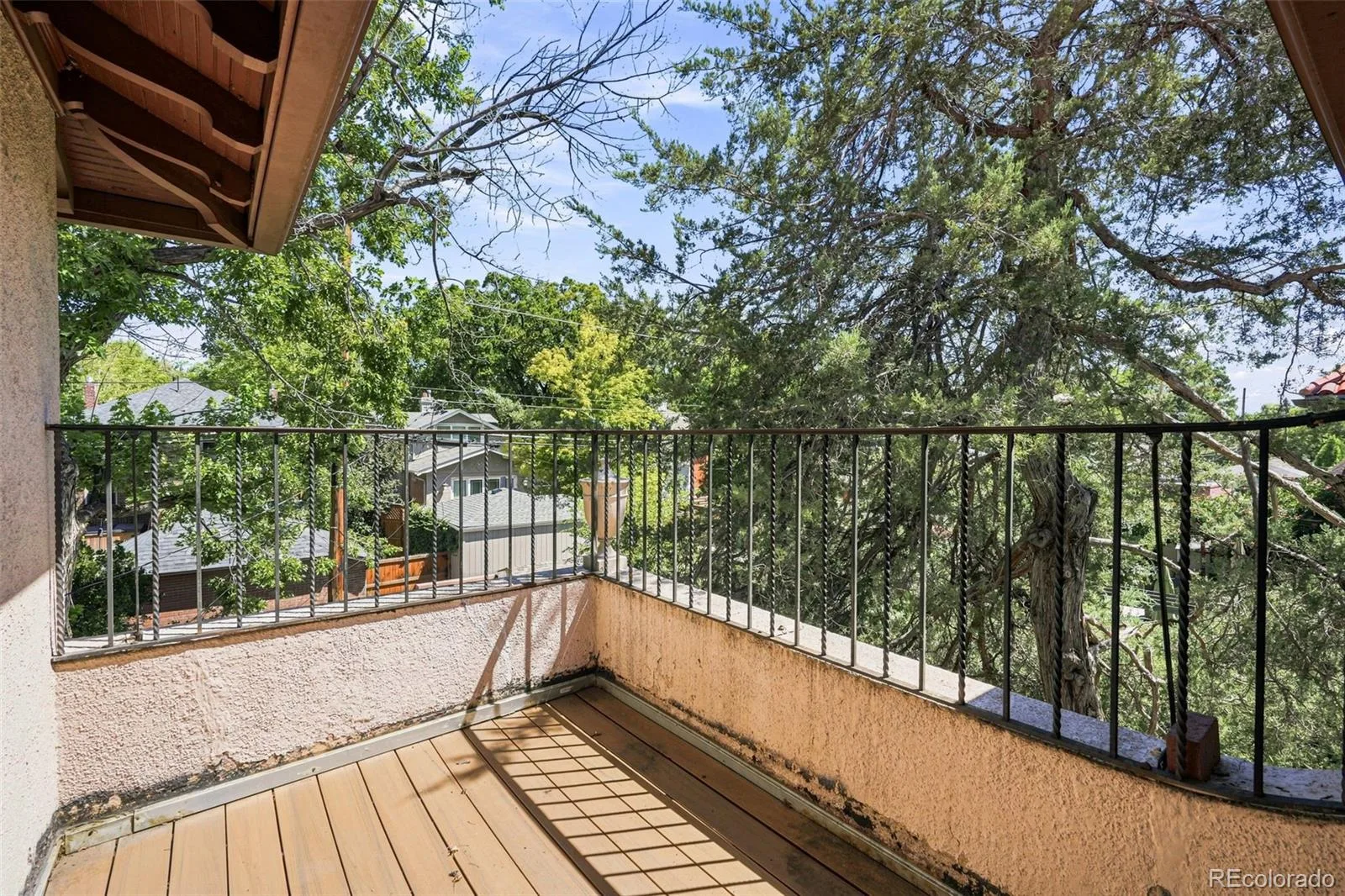 2398 Colorado Boulevard Denver CO 80207 | MLS #REC3754662 08202026172414 1600 32