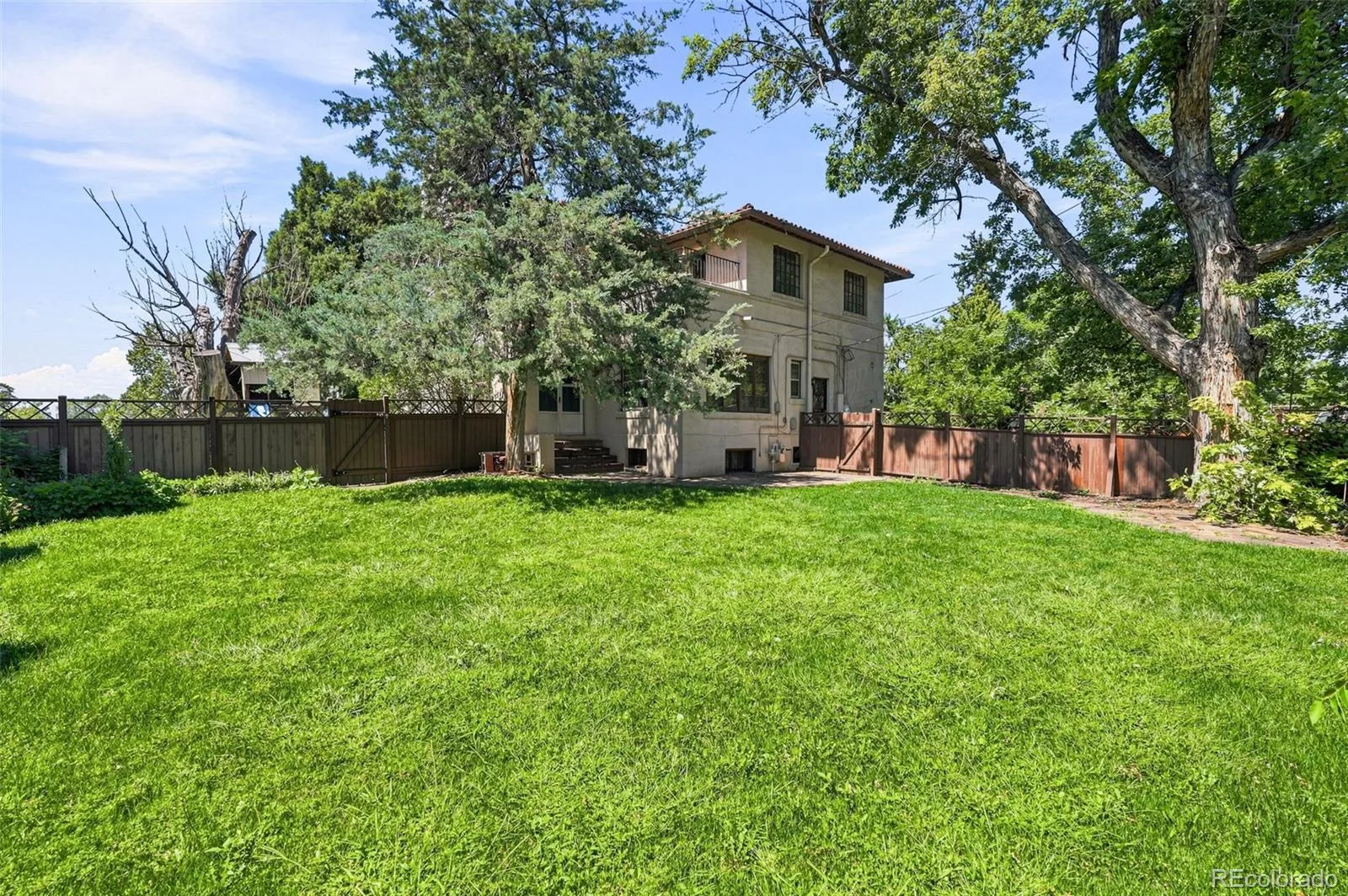 2398 Colorado Boulevard Denver CO 80207 | MLS #REC3754662 08202026172414 1600 37
