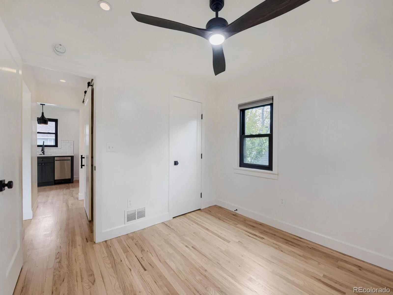 5654 S Datura Street Littleton CO 80120 MLS #REC3756385 07152026073316 1600 13