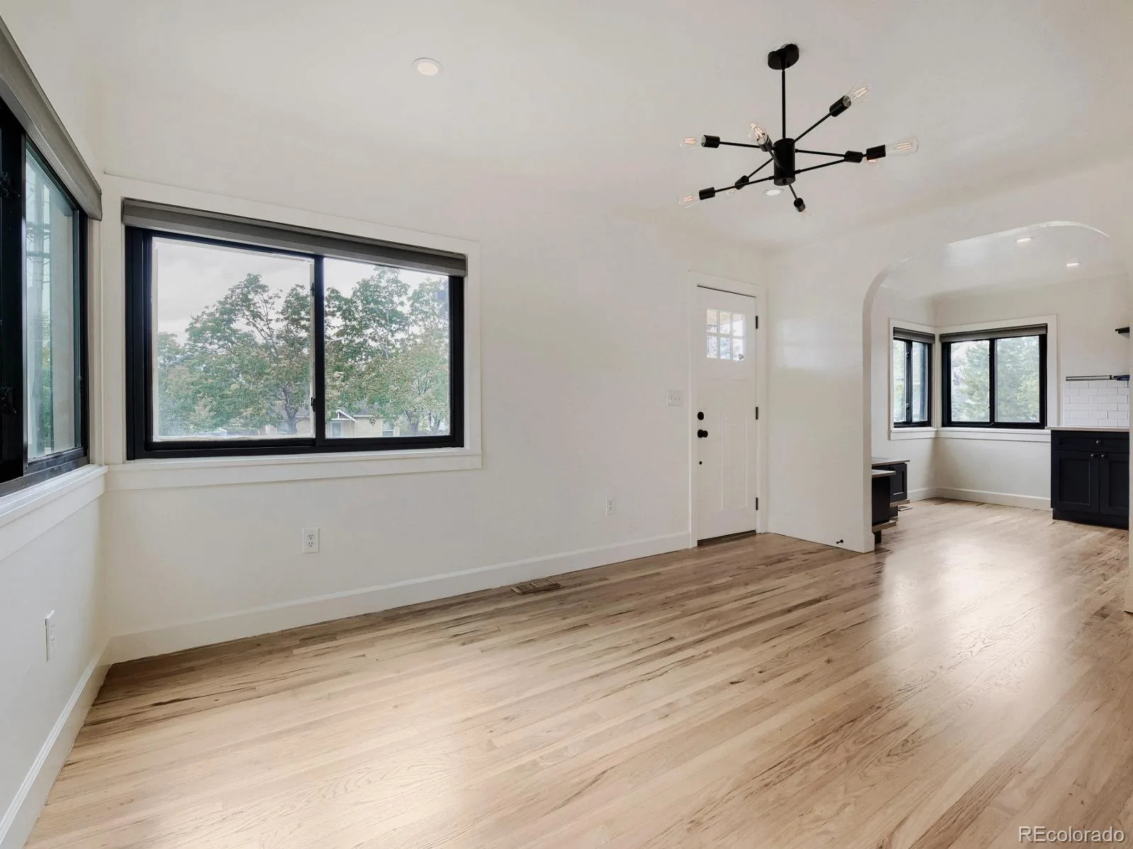5654 S Datura Street Littleton CO 80120 MLS #REC3756385 07152026073316 1600 4
