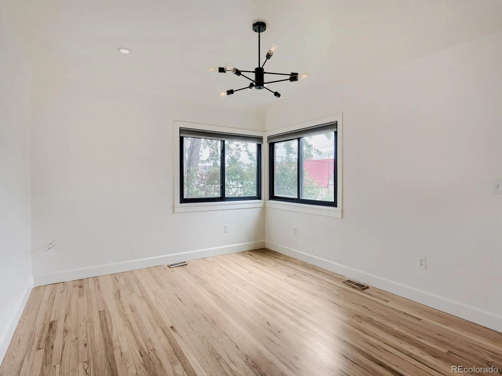 5654 S Datura Street Littleton CO 80120 MLS #REC3756385 07152026073316 1600 6