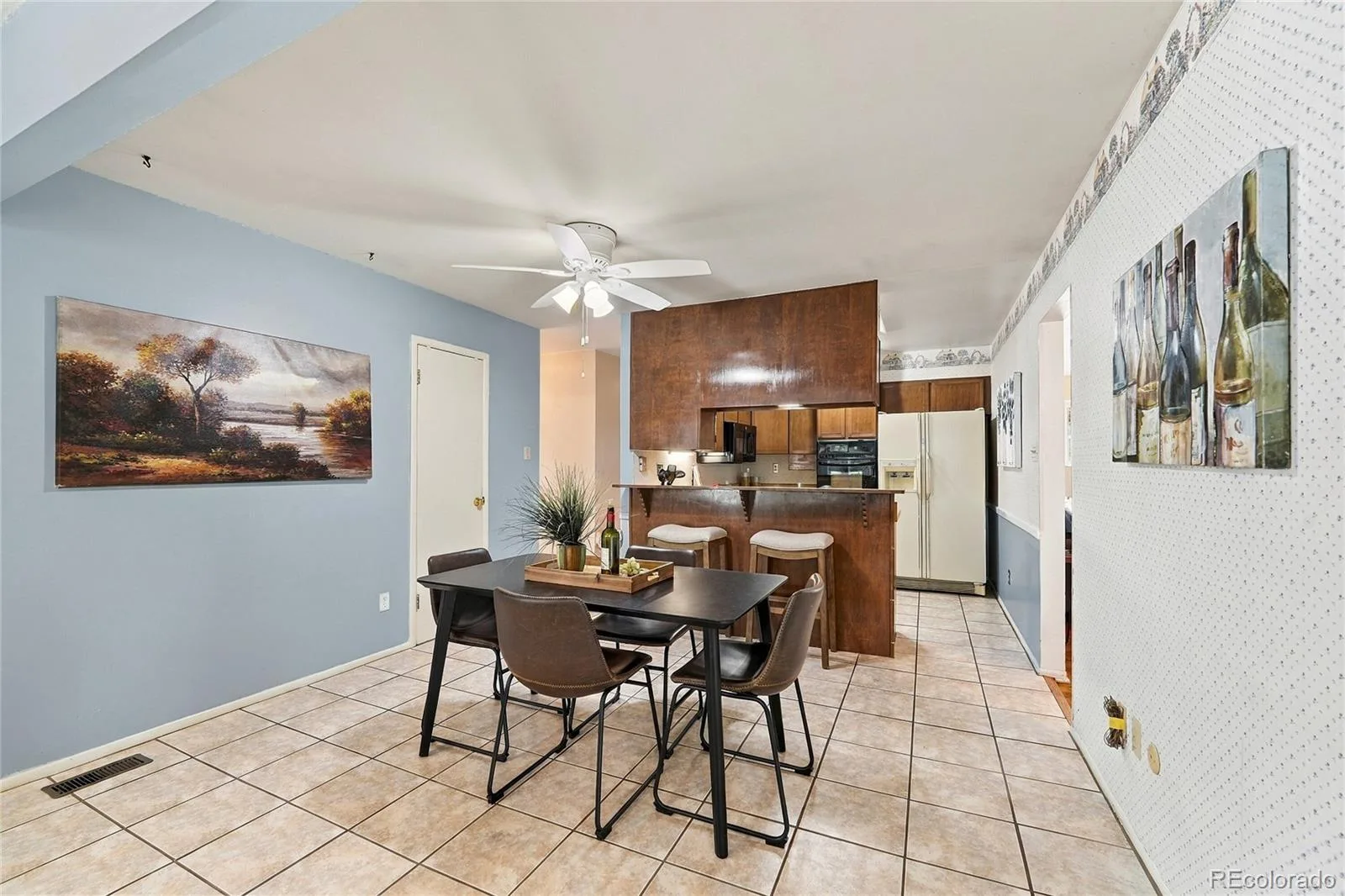 6988 S Madison Way Centennial CO 80122 | MLS #REC3758540 09232026072138 1600 11