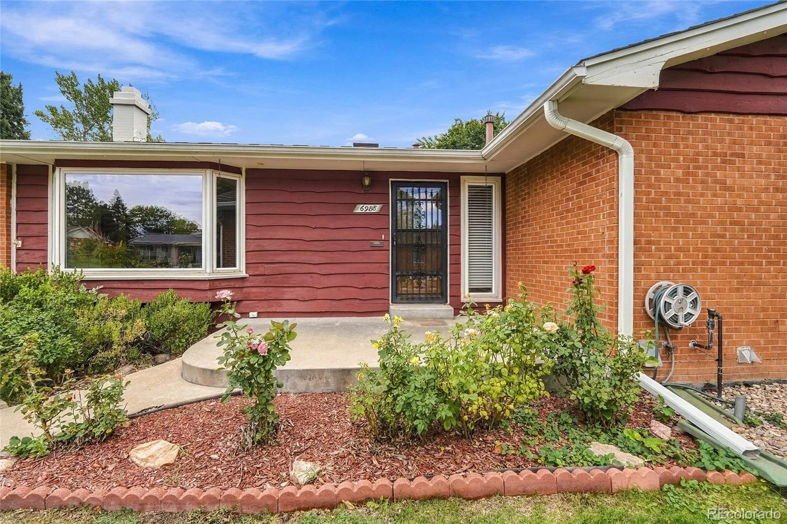 6988 S Madison Way Centennial CO 80122 | MLS #REC3758540 09232026072138 1600 3