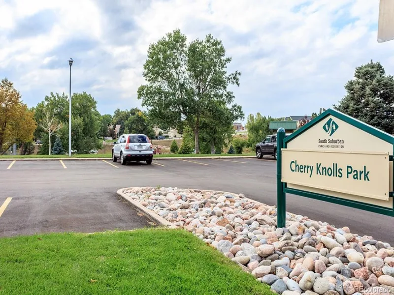 6988 S Madison Way Centennial CO 80122 | MLS #REC3758540 09232026072138 800 30