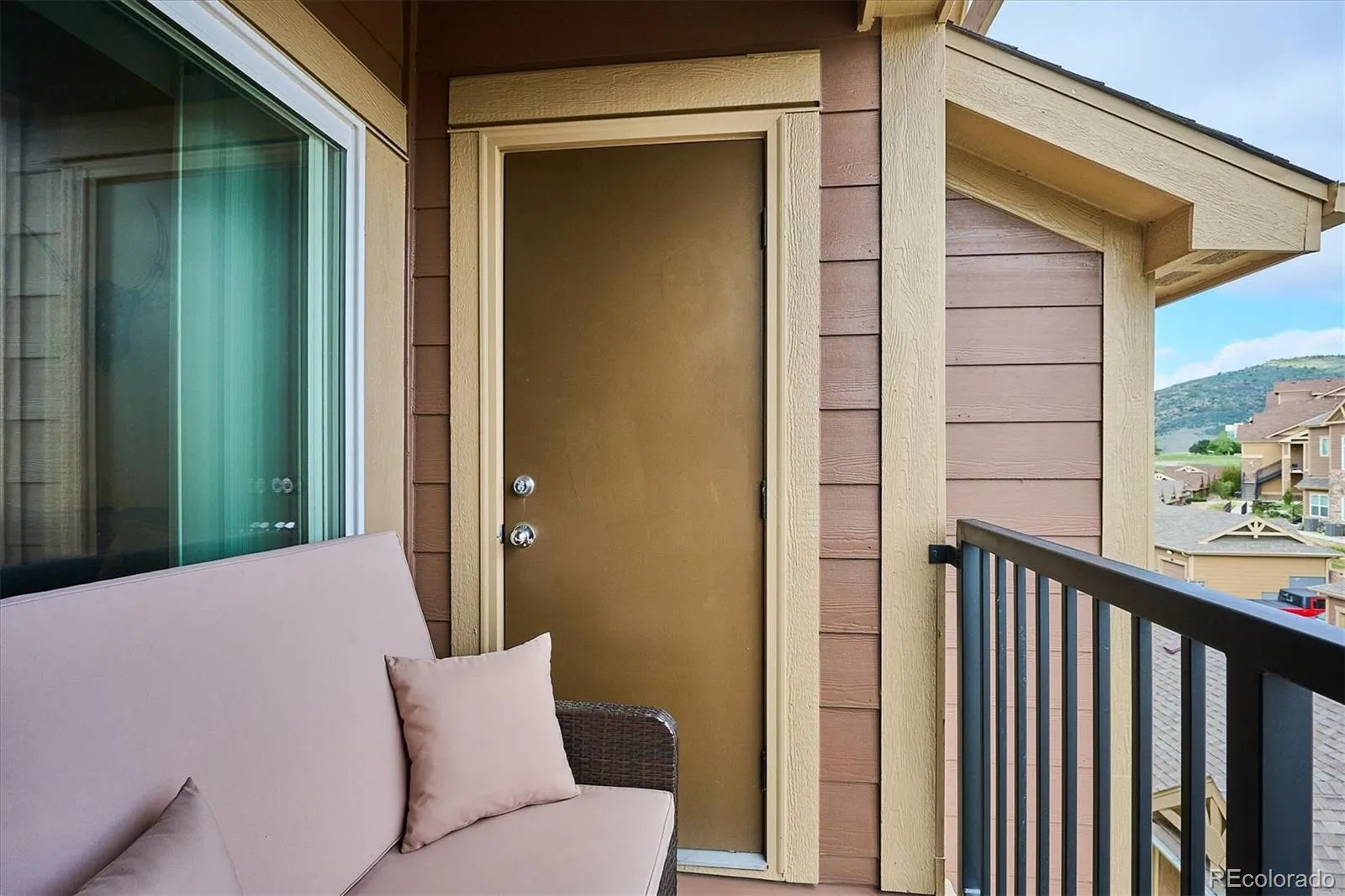 9962 W Victoria Place #301 Littleton CO 80127 MLS #REC3760110 05262026213047 1600 14