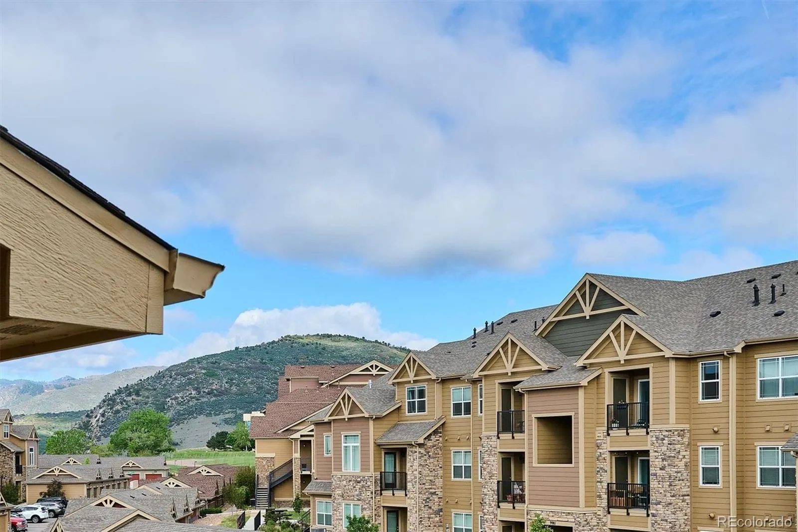 9962 W Victoria Place #301 Littleton CO 80127 MLS #REC3760110 05262026213047 1600 15