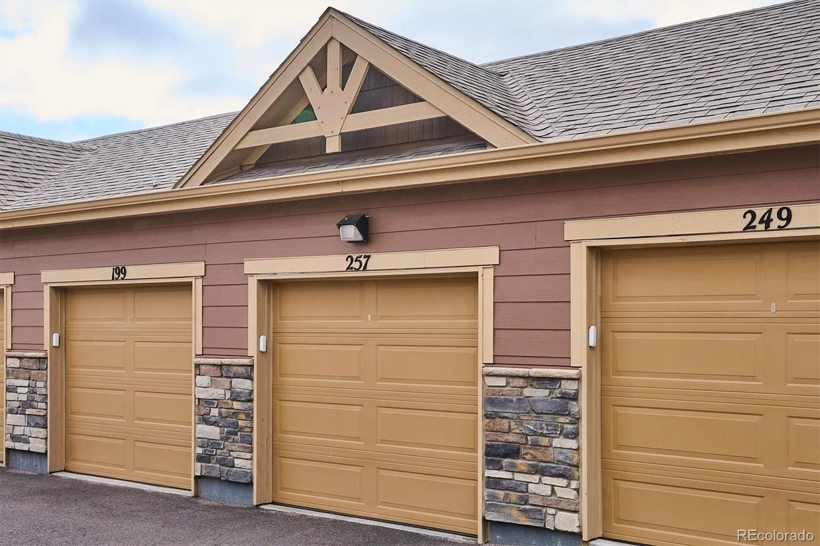 9962 W Victoria Place #301 Littleton CO 80127 MLS #REC3760110 05262026213047 1600 26