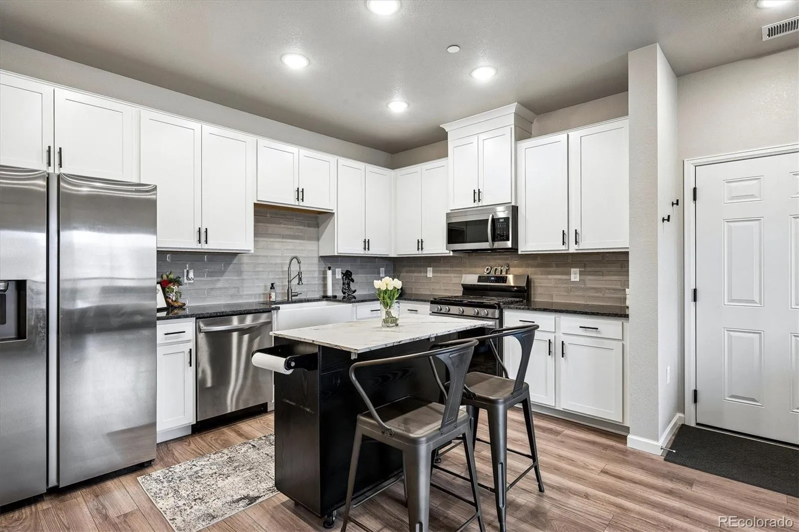 9962 W Victoria Place #301 Littleton CO 80127 MLS #REC3760110 05262026213047 1600 5