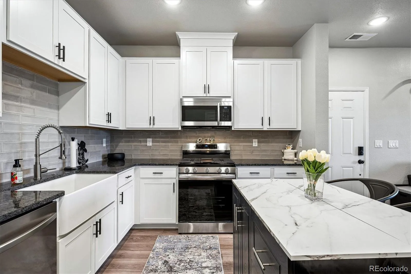 9962 W Victoria Place #301 Littleton CO 80127 MLS #REC3760110 05262026213047 1600 6