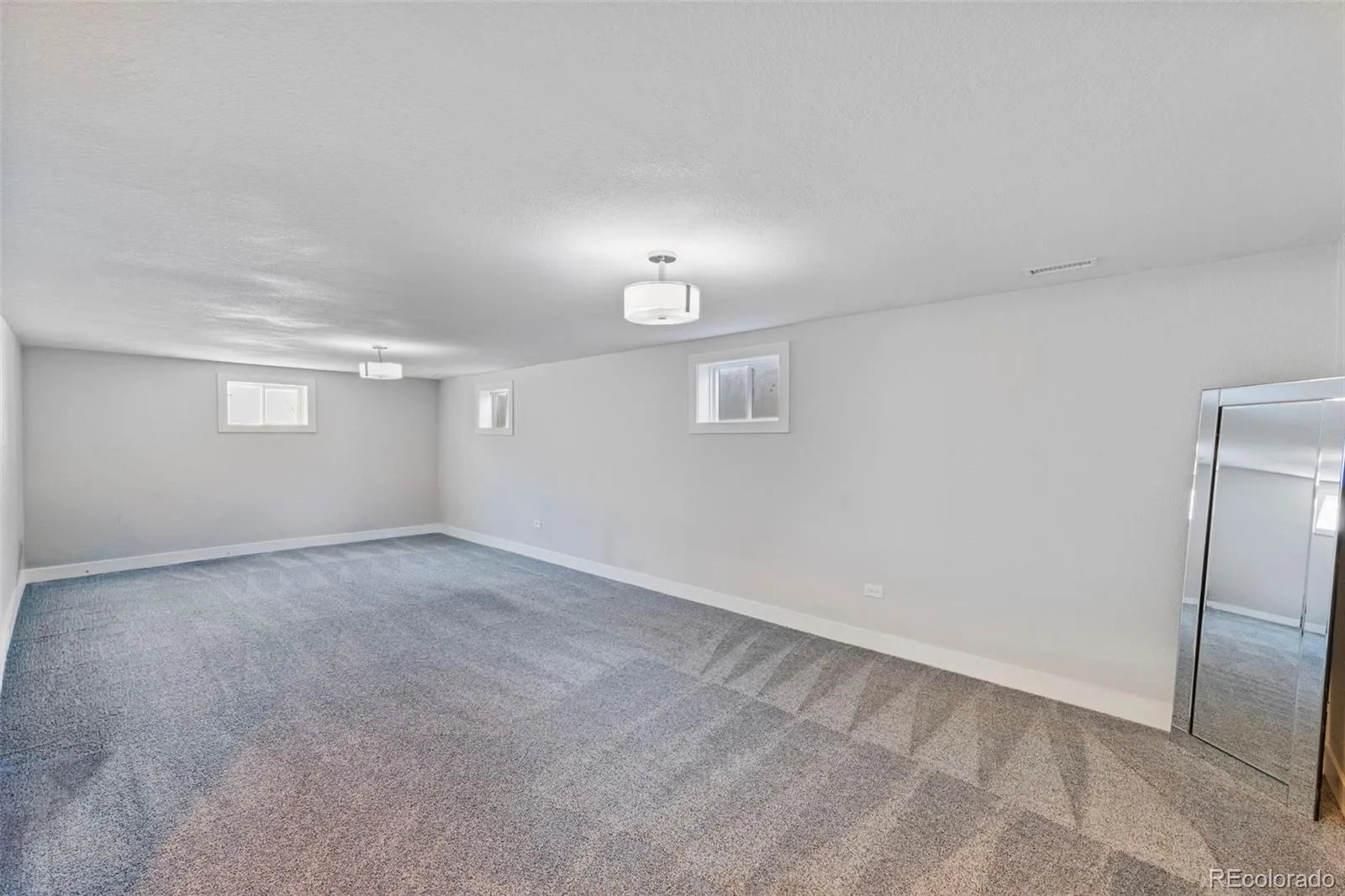 3290 S Lowell Boulevard Denver CO 80236 MLS #REC3763560 05142026005013 1600 16