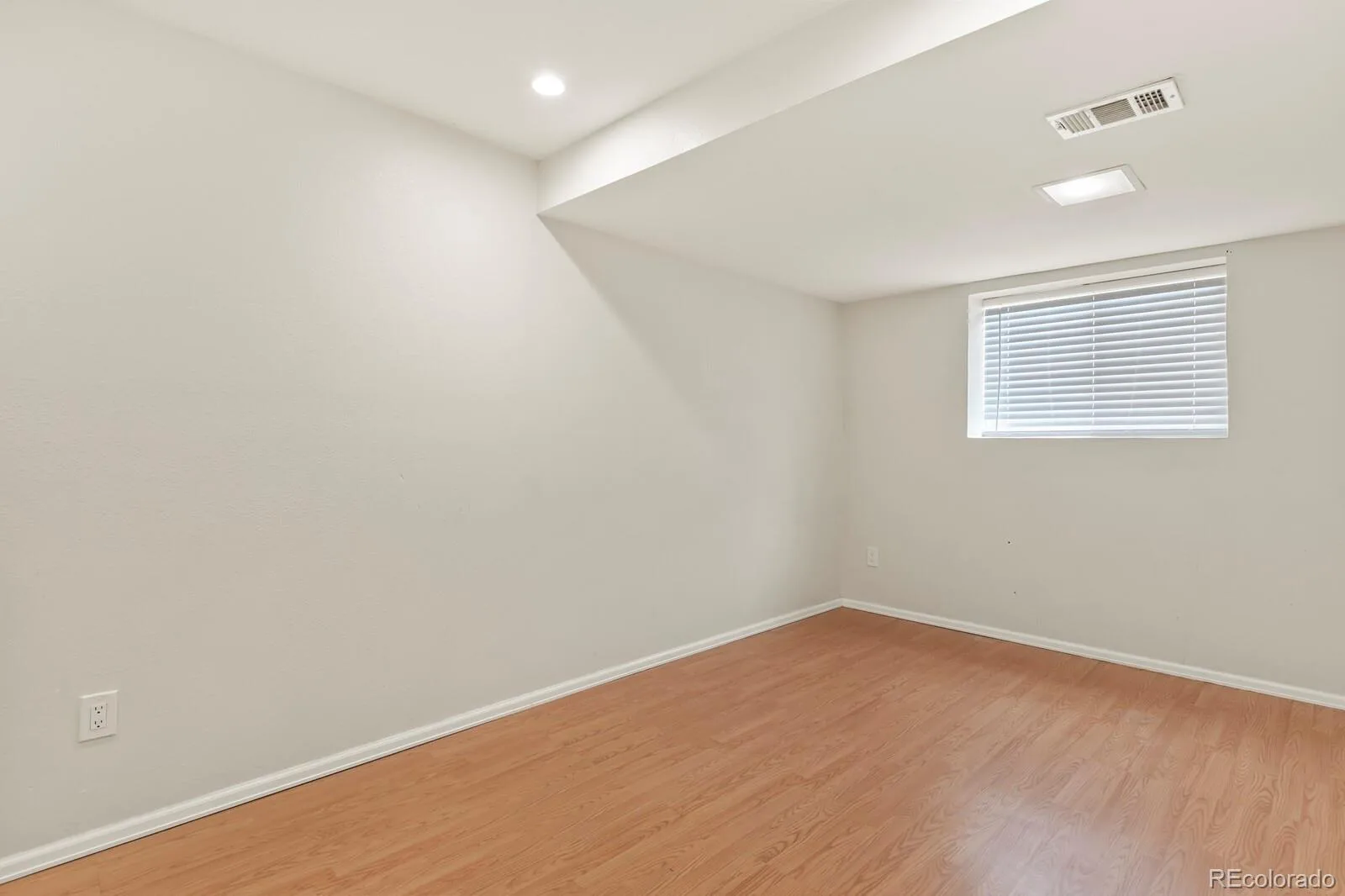 594 S Joplin Street Aurora CO 80017 MLS #REC3765743 07082026032526 1600 18