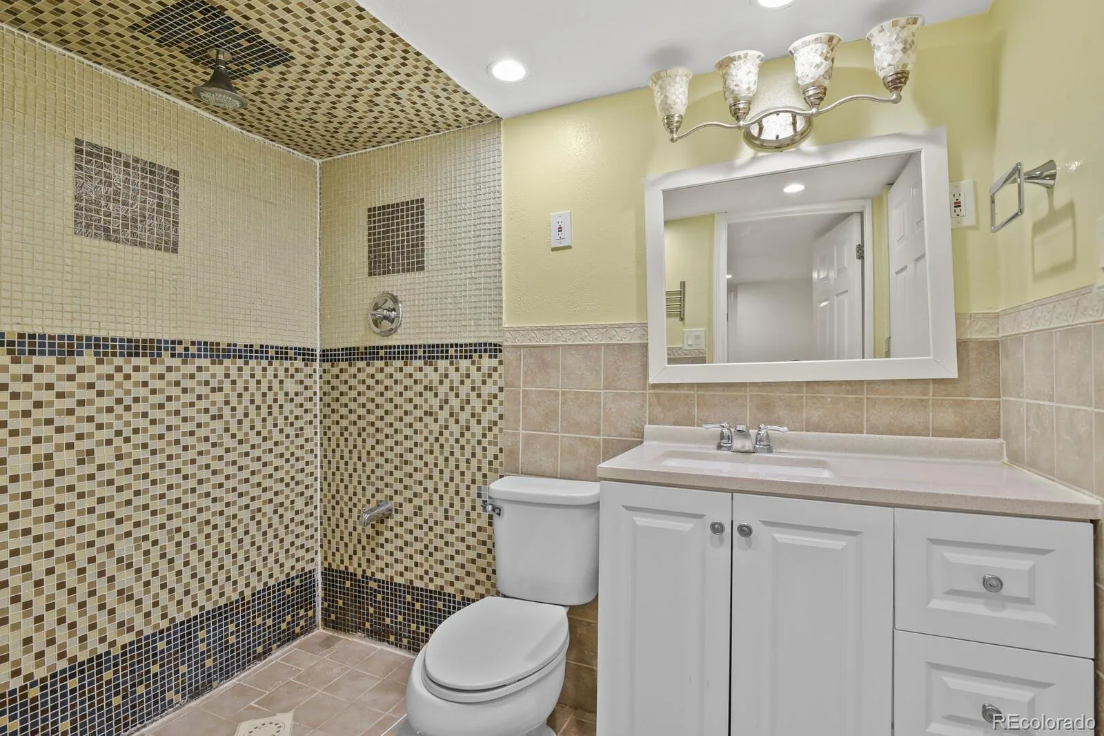 594 S Joplin Street Aurora CO 80017 MLS #REC3765743 07082026032526 1600 22