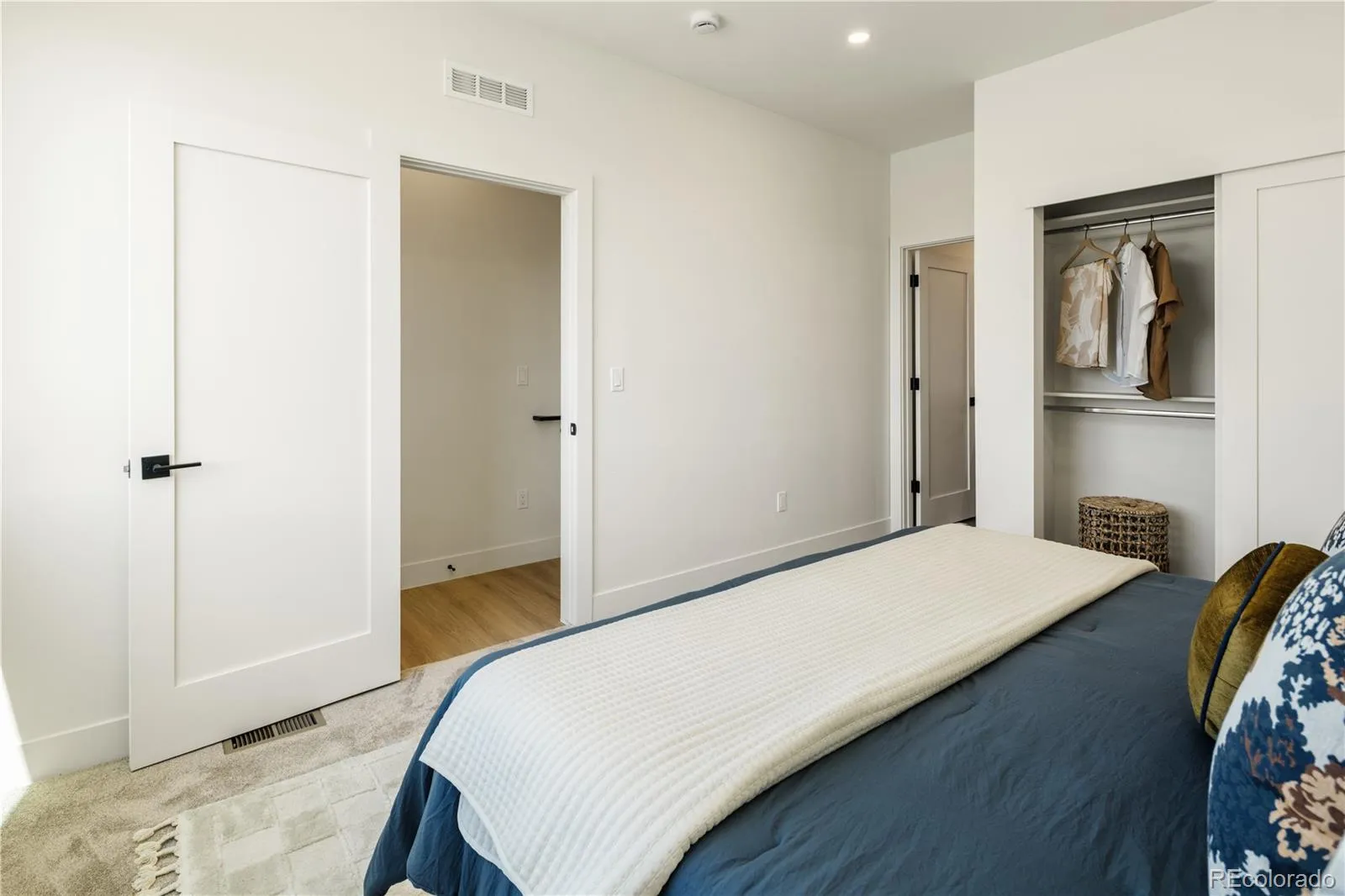 1185 Lowell Avenue Denver CO 80204 MLS #REC3768891 04252026200725 1600 20