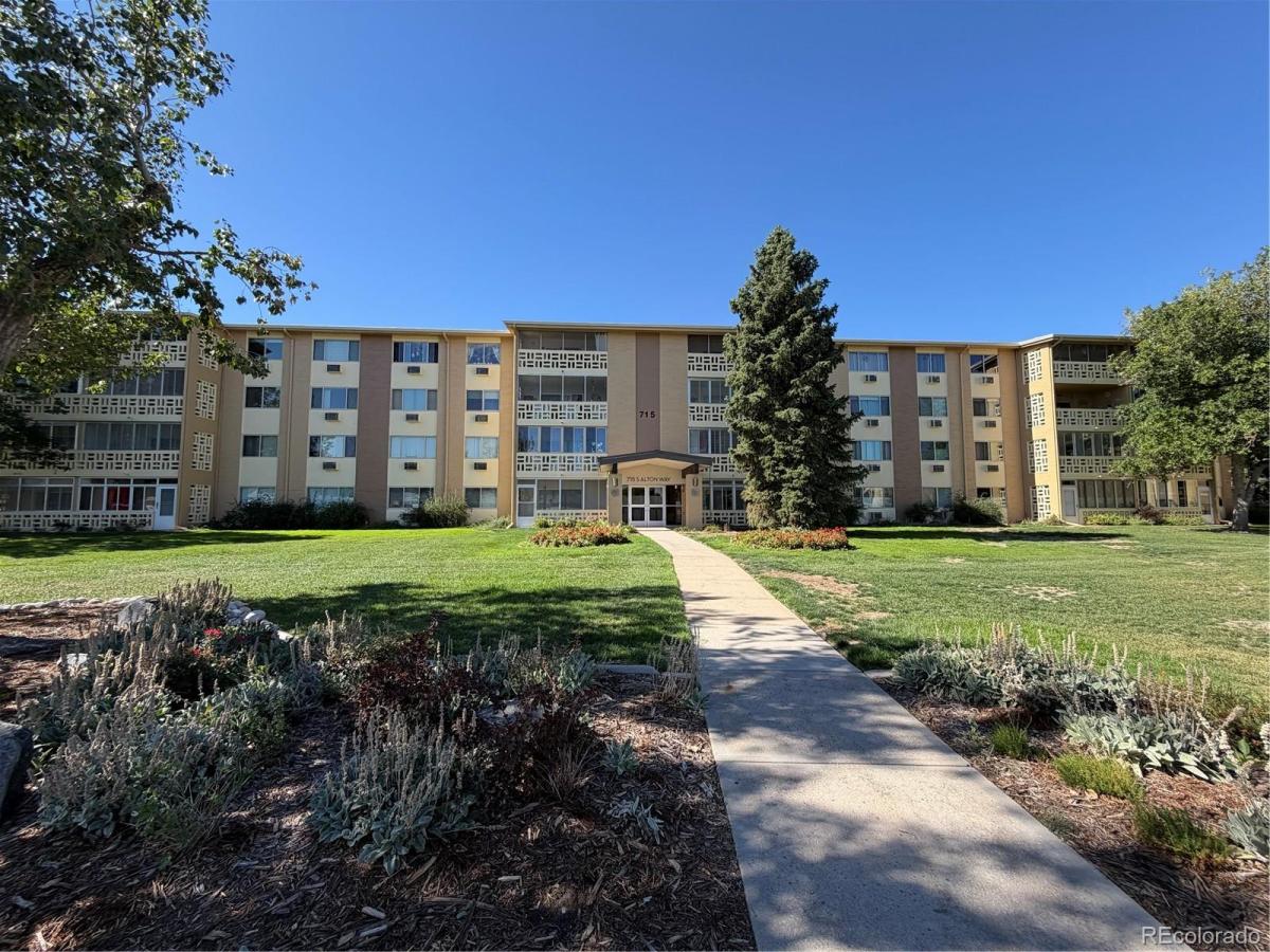 715 S Alton Way #4D Denver CO 80247 | MLS #REC3769405 MLS #REC3769405 image #0