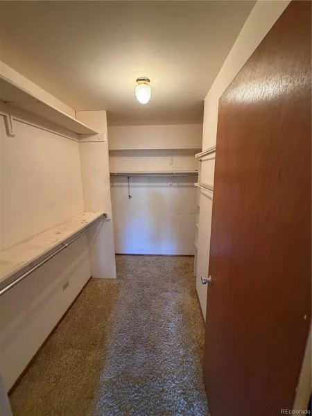 715 S Alton Way #4D Denver CO 80247 | MLS #REC3769405 09232026072102 800 8