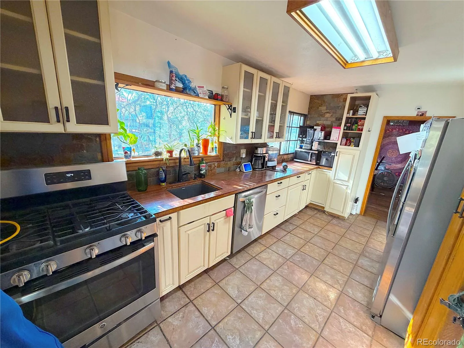 25 Pine Road Golden CO 80401 | MLS #REC3770592 08062026233958 1600 3