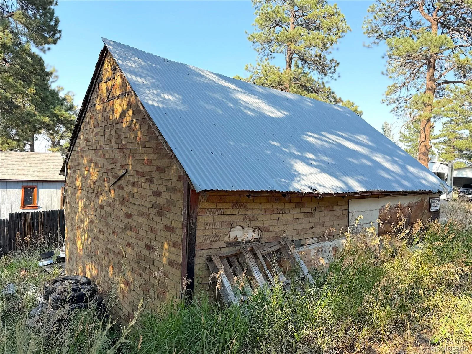 25 Pine Road Golden CO 80401 | MLS #REC3770592 08062026233958 1600 34