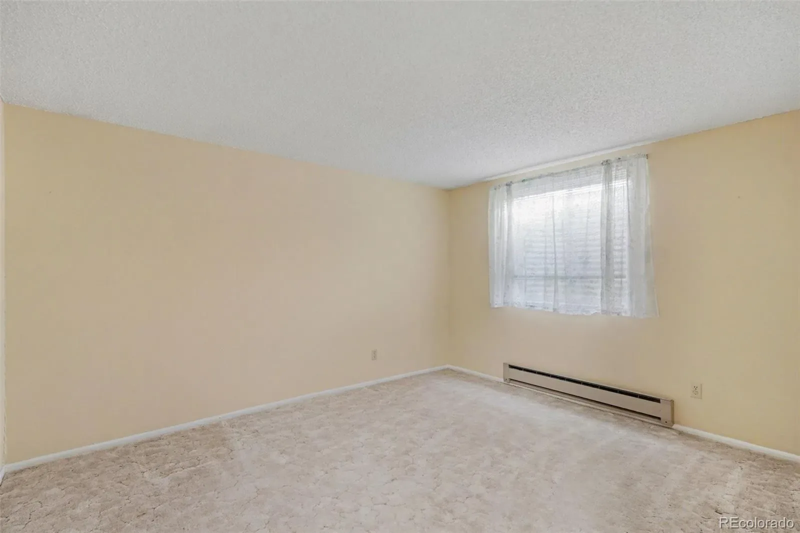 1354 S Zeno Street Aurora CO 80017 MLS #REC3771547 03212026210214 1600 18