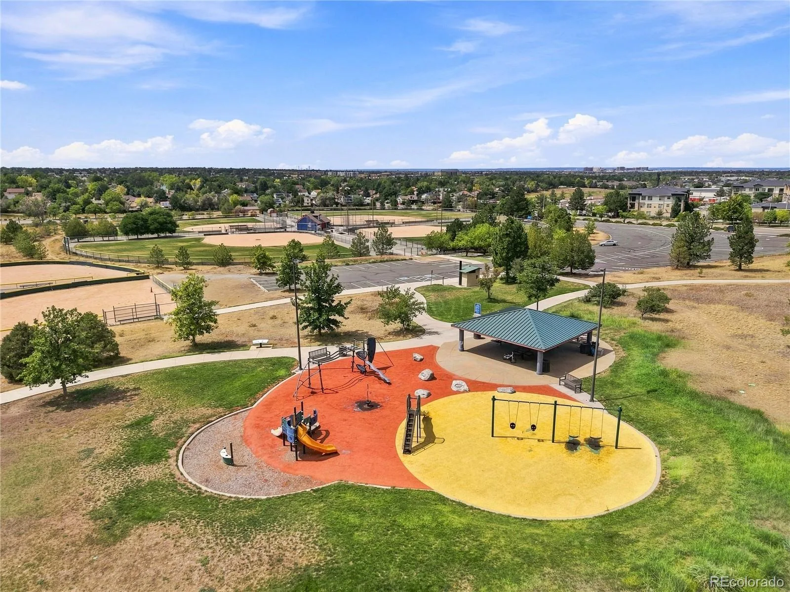 17285 E Ford Drive Aurora CO 80017 | MLS #REC3771593 08162026054535 1600 35
