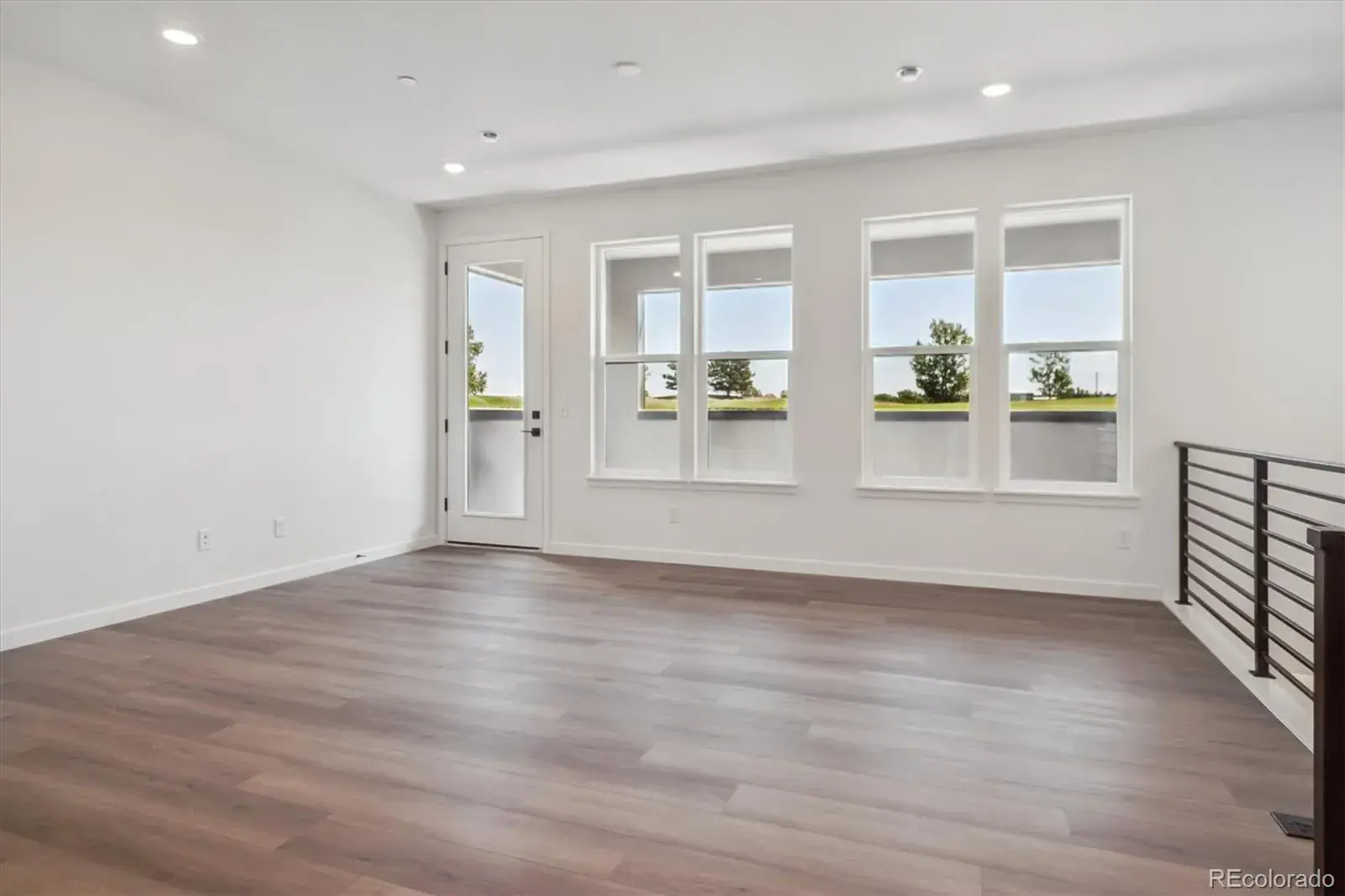 09052025121509 1600 10