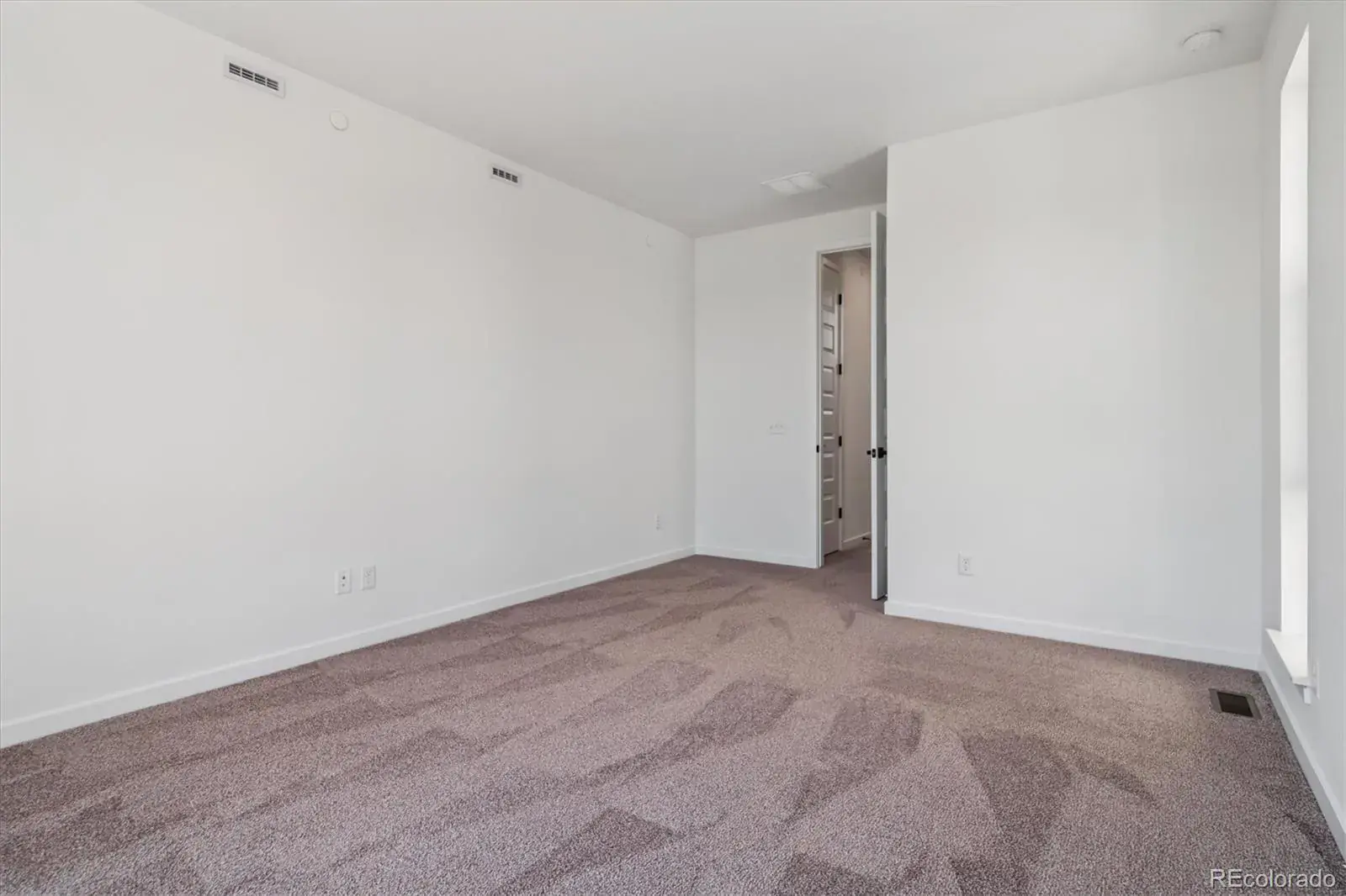 09052025121509 1600 14