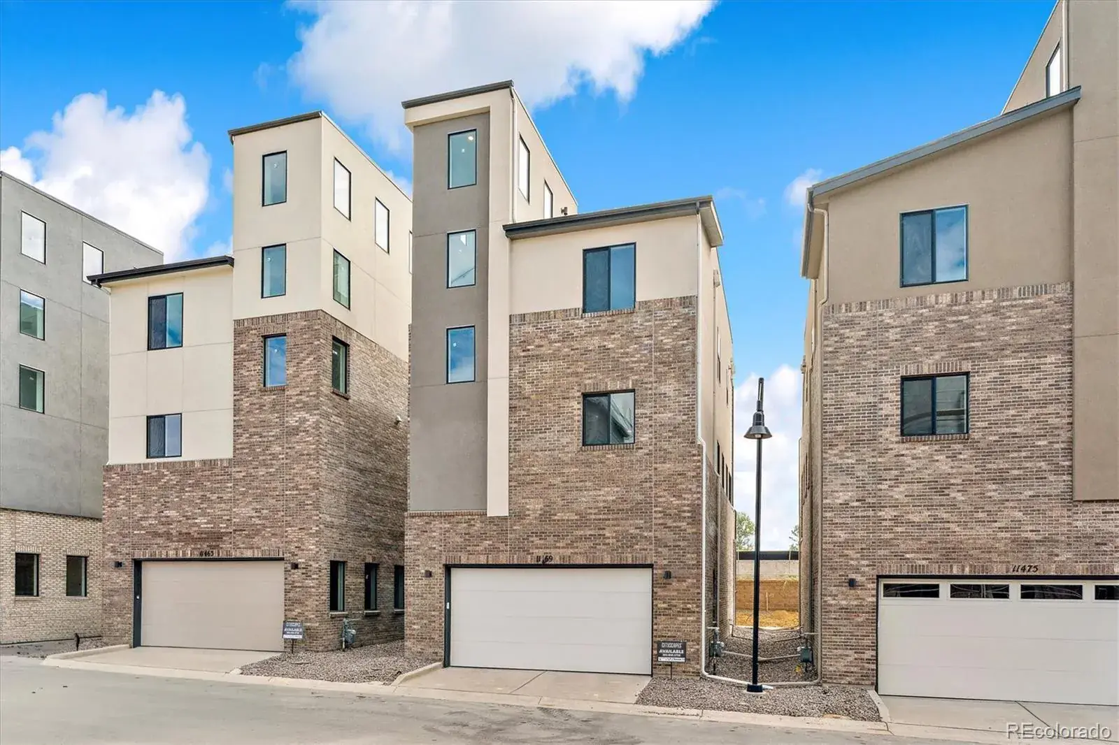 09052025121509 1600 24