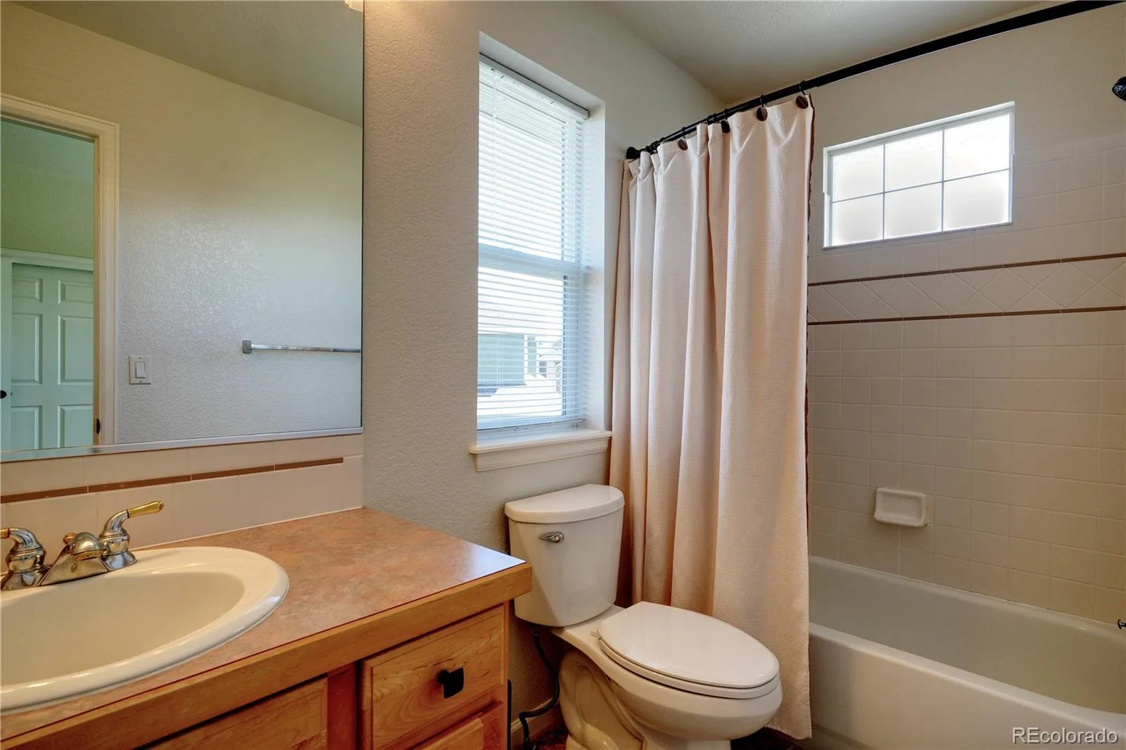 6959 Chestnut Court Parker CO 80134 | MLS #REC3775600 08282026151801 1600 24
