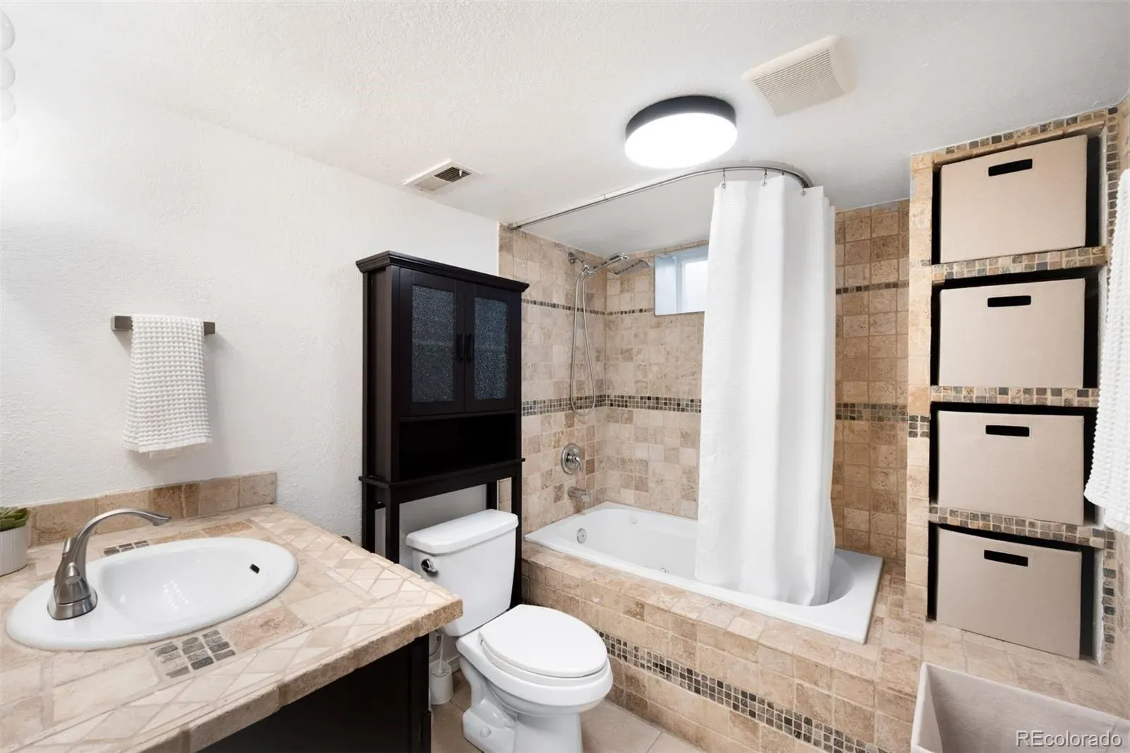 03272026233015 1600 21