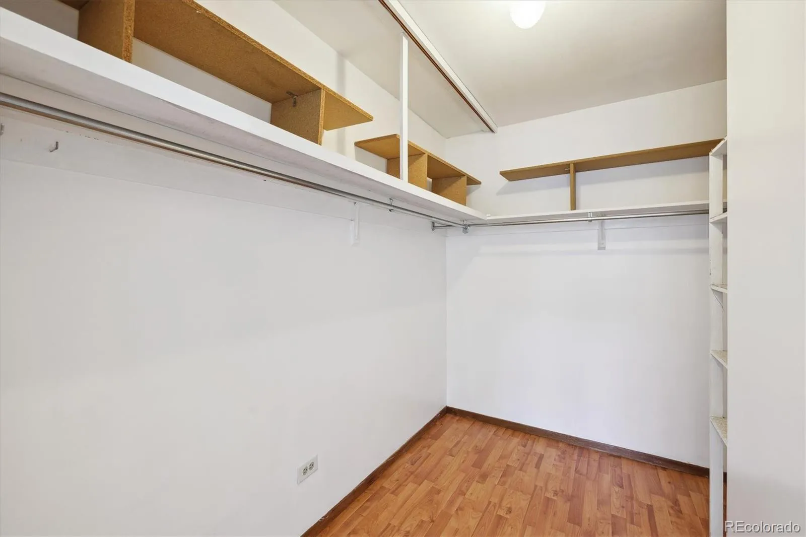 660 S Alton Way #3B Denver CO 80247 MLS #REC3777481 04282026005014 1600 13